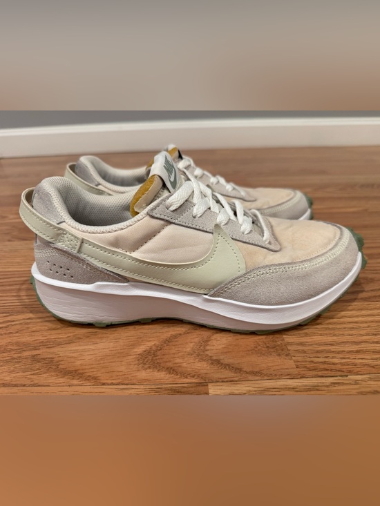 Nike Shoes - Nike Women’s Beige casual Shoes Low Top Mesh Suede Lace-Up Breathable Sneakers